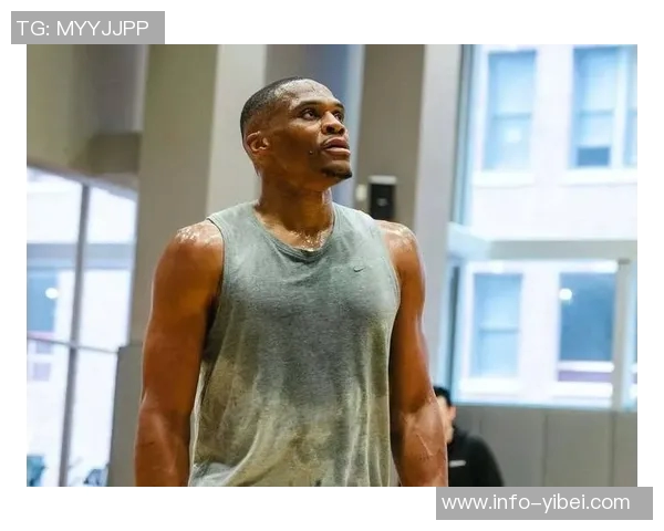 弗莱分析威少身份认知与球队需求不匹配的深层原因 弗莱分析威少身份认知与球队需求不匹配的深层原因