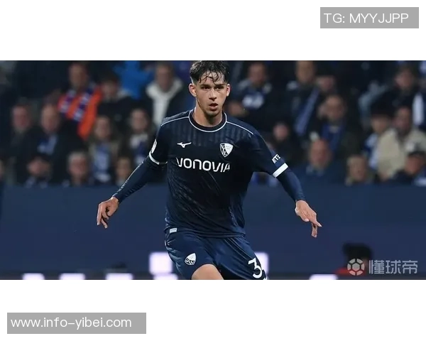 德甲各队纷纷关注波鸿中场伦茨引发转会热潮