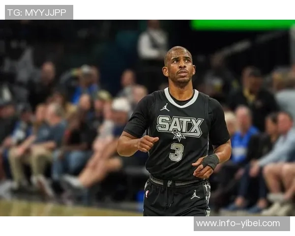 两位传奇控卫保罗与基德场边畅谈助攻榜第二第三的精彩瞬间回顾